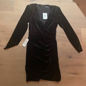 NWT velvet wrap dress w/ shoulder padding